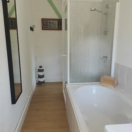 Maison A La Campagne Proche Du Canal