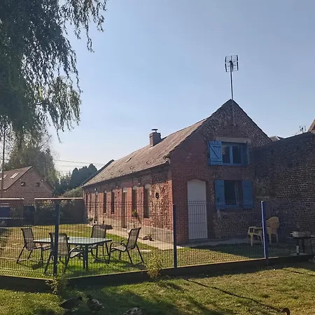 Holiday home Maison A La Campagne Proche Du Canal Thun-Saint-Martin