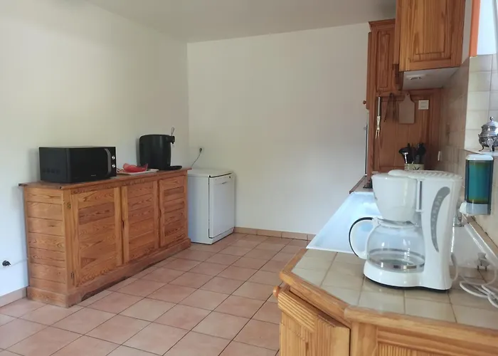 Maison A La Campagne Proche Du Canal Thun-Saint-Martin